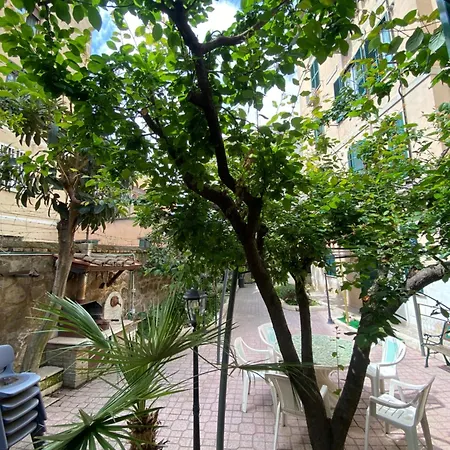 La Casetta بيت للعطل